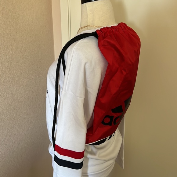 Adidas Drawstring Bag - Picture 2 of 7